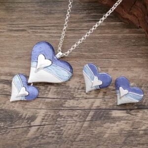 Tricolor Heart Blue Silver Toned Necklace & Stud Earrings Set